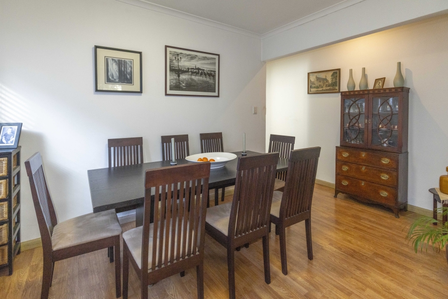 2 Bedroom Property for Sale in Claremont Western Cape